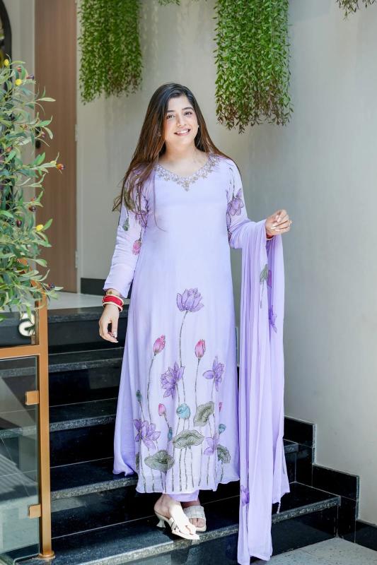 Nama’s Floral Grace Embroidered Anarkali Set