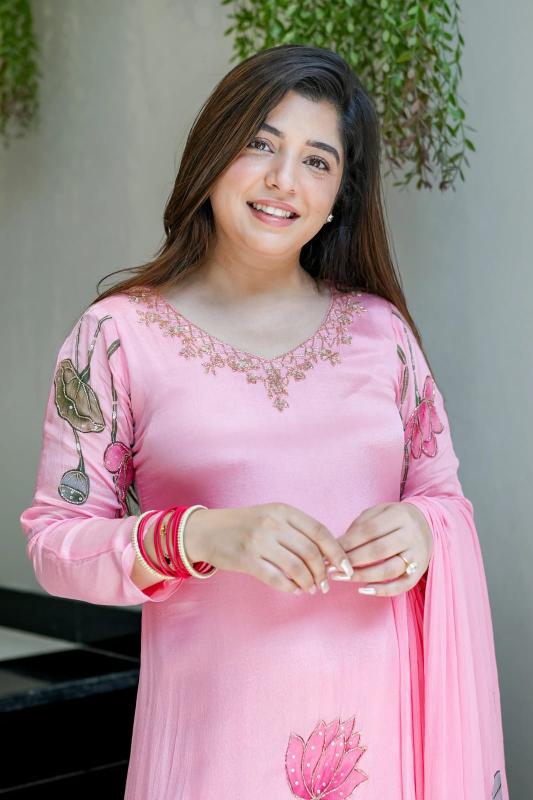 Nama’s Floral Grace Embroidered Anarkali Set