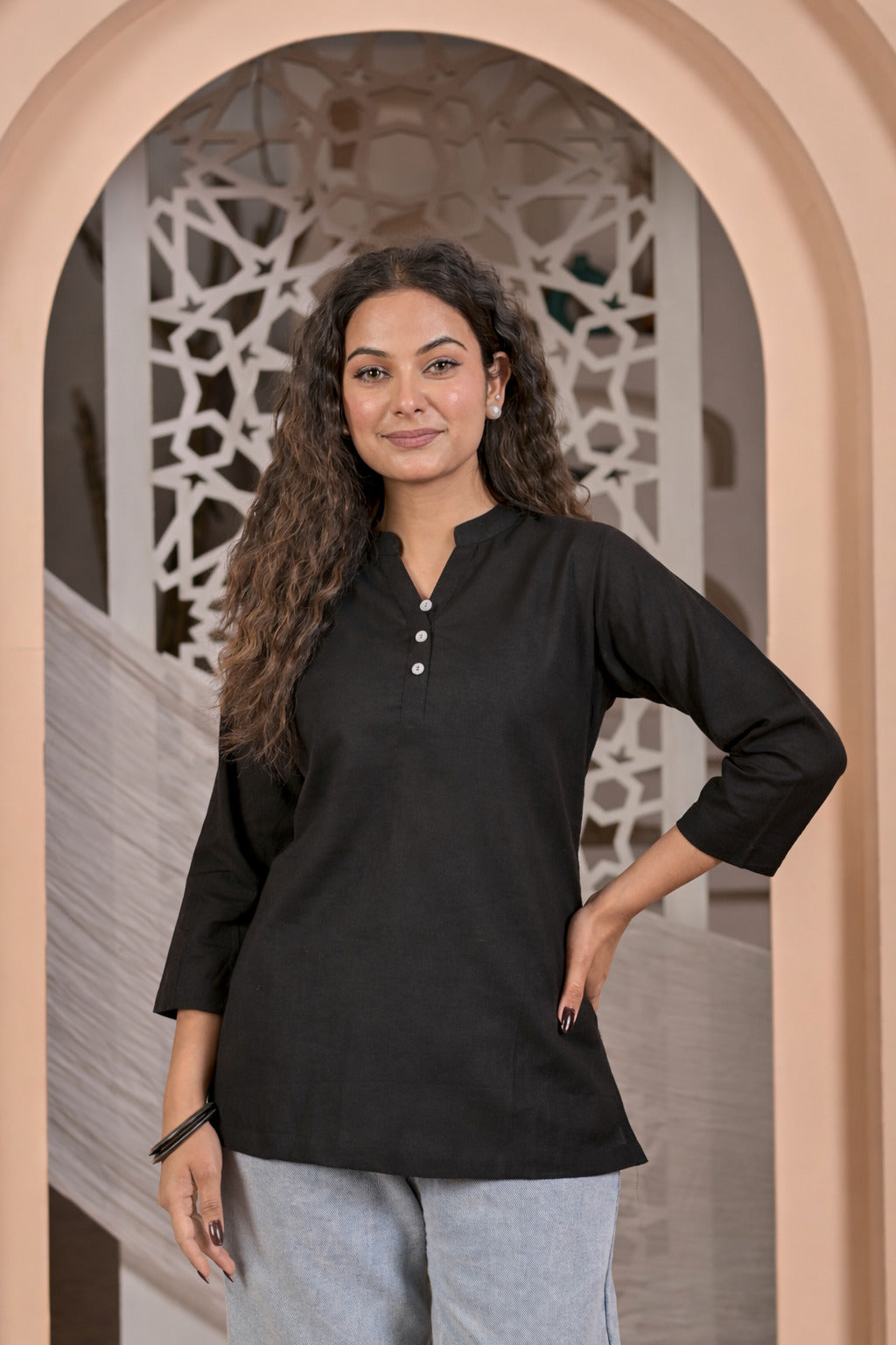 Nama’s Women Solid Black Straight Kurti Top