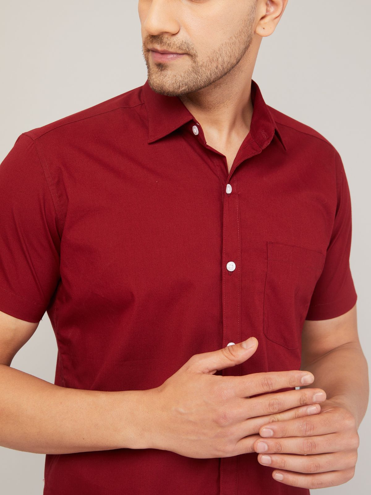 Louis Monarch's Men Regular Fit Solid Maroon Spread Collar Casual Half Shirt