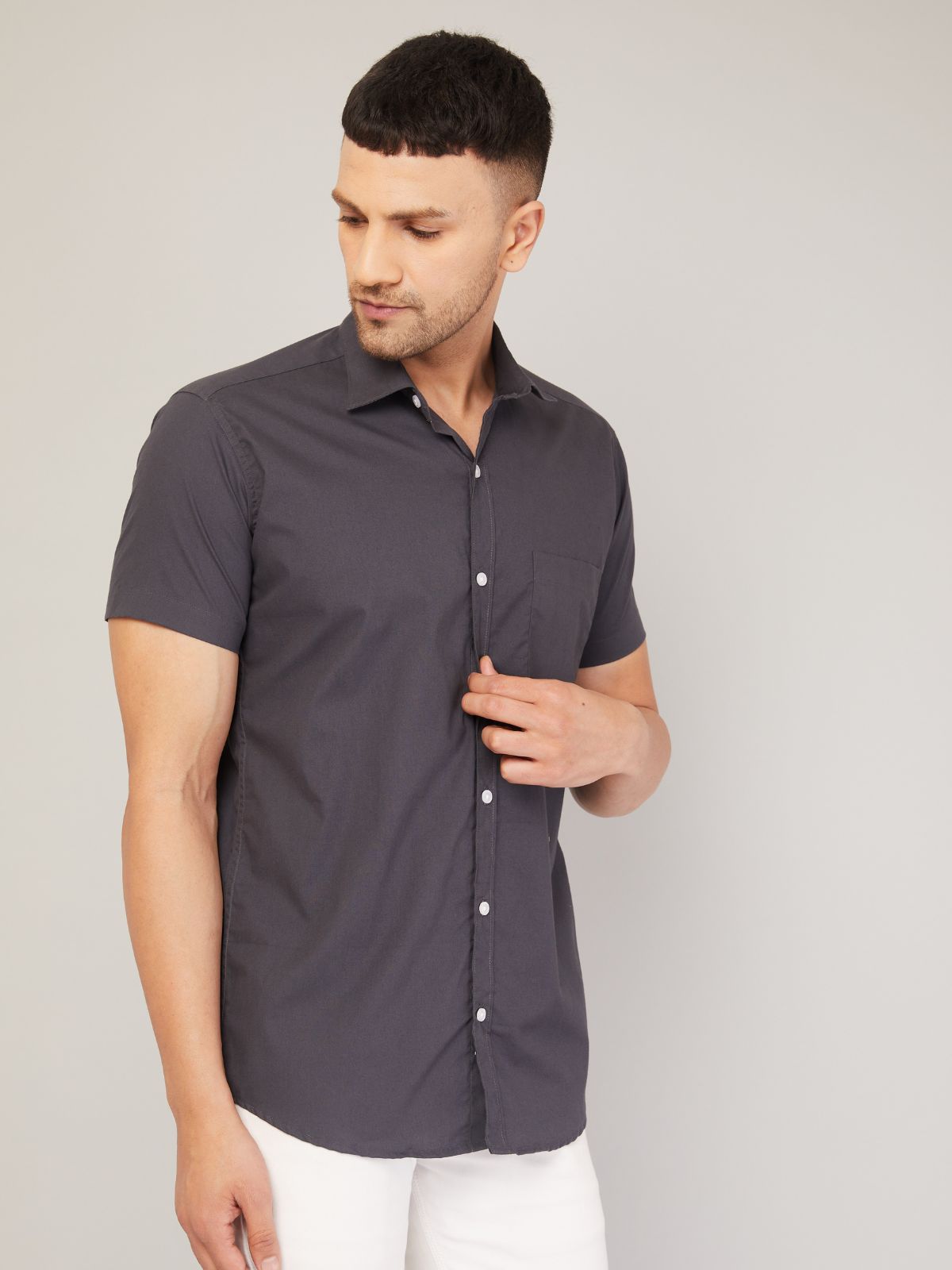 Louis Monarch's Men Regular Fit Solid Grey Spread Collar Casual Half Shirt