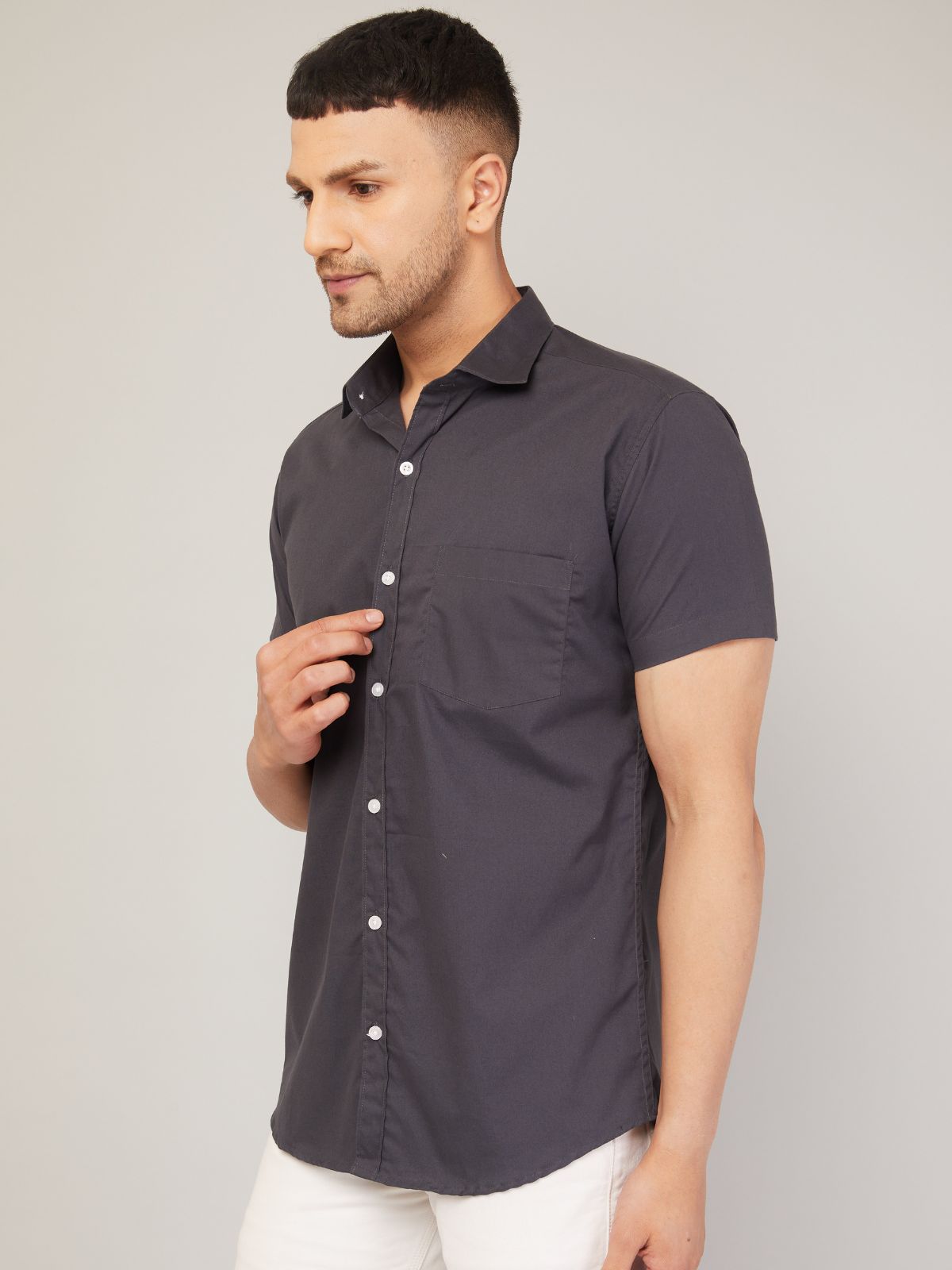 Louis Monarch's Men Regular Fit Solid Grey Spread Collar Casual Half Shirt