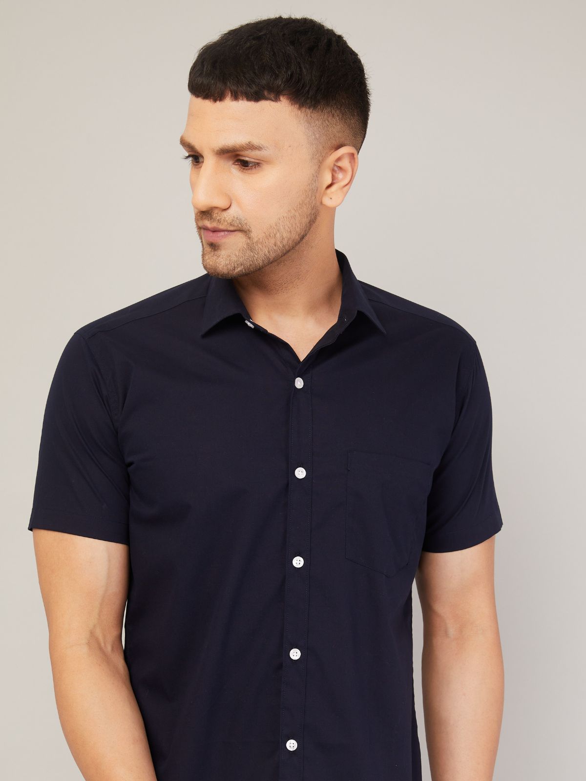 Louis Monarch's Men Regular Fit Solid Navy Blue Spread Collar Casual Half Shirt