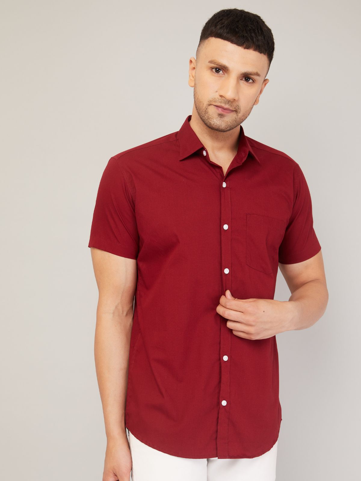Louis Monarch's Men Regular Fit Solid Maroon Spread Collar Casual Half Shirt
