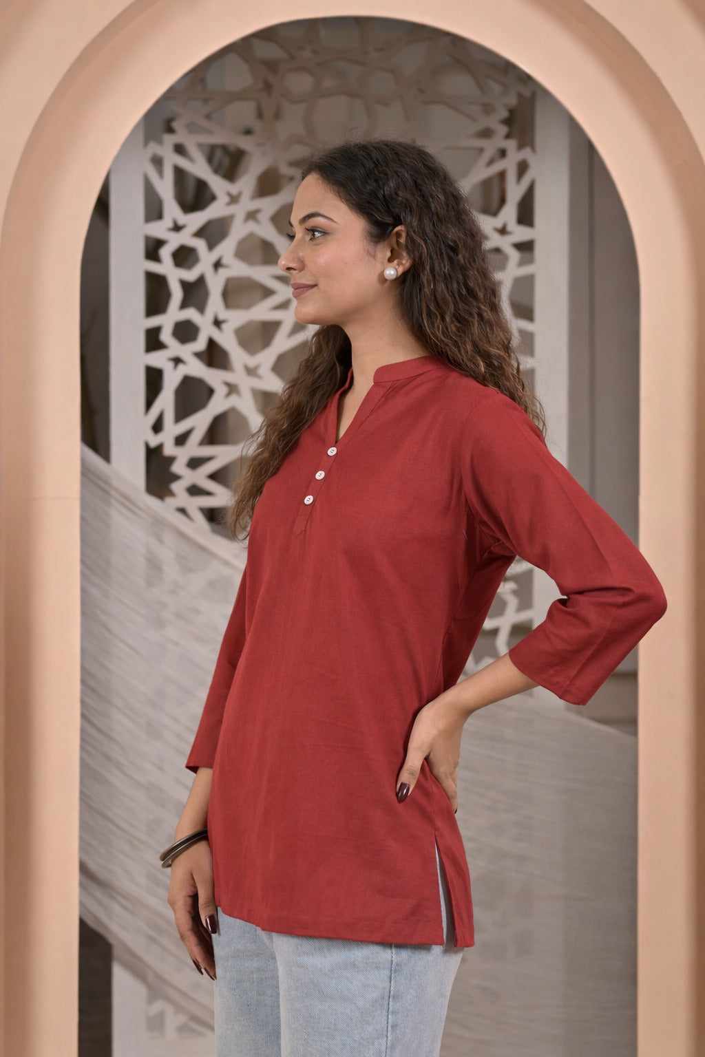 Nama’s Women Solid Black Straight Kurti Top