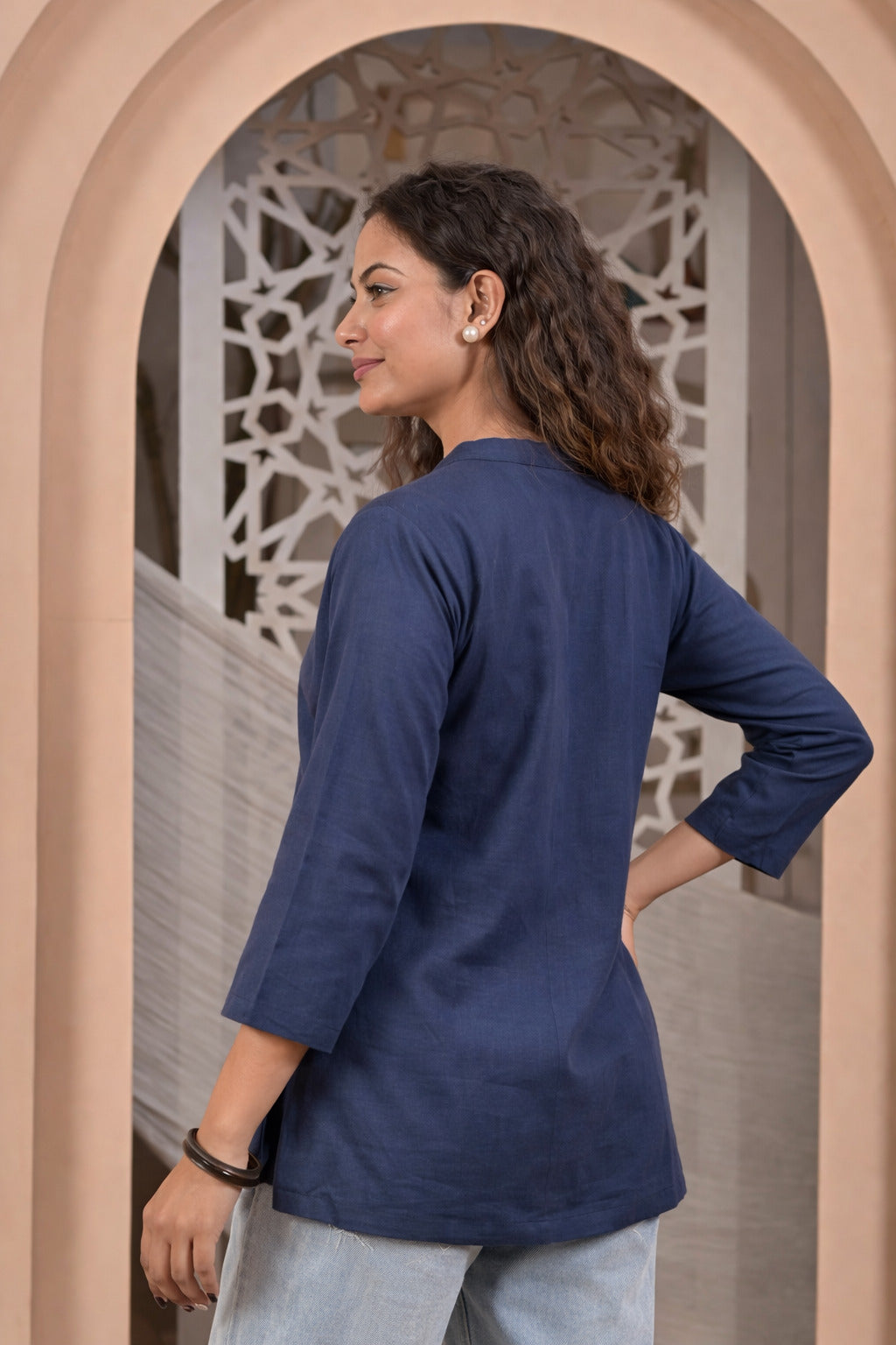 Nama’s Women Solid Black Straight Kurti Top