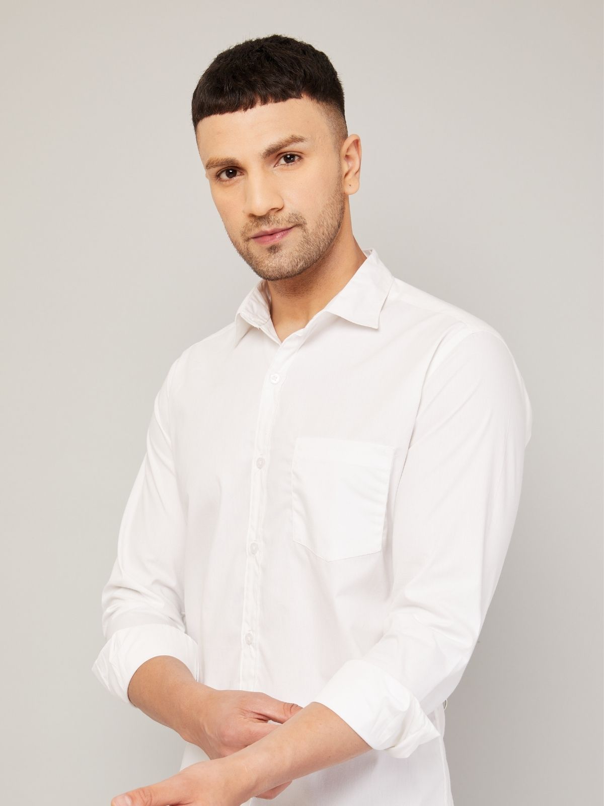 Louis Monarch Men Regular Fit Solid Spread  Collar Casual White Color Shirt