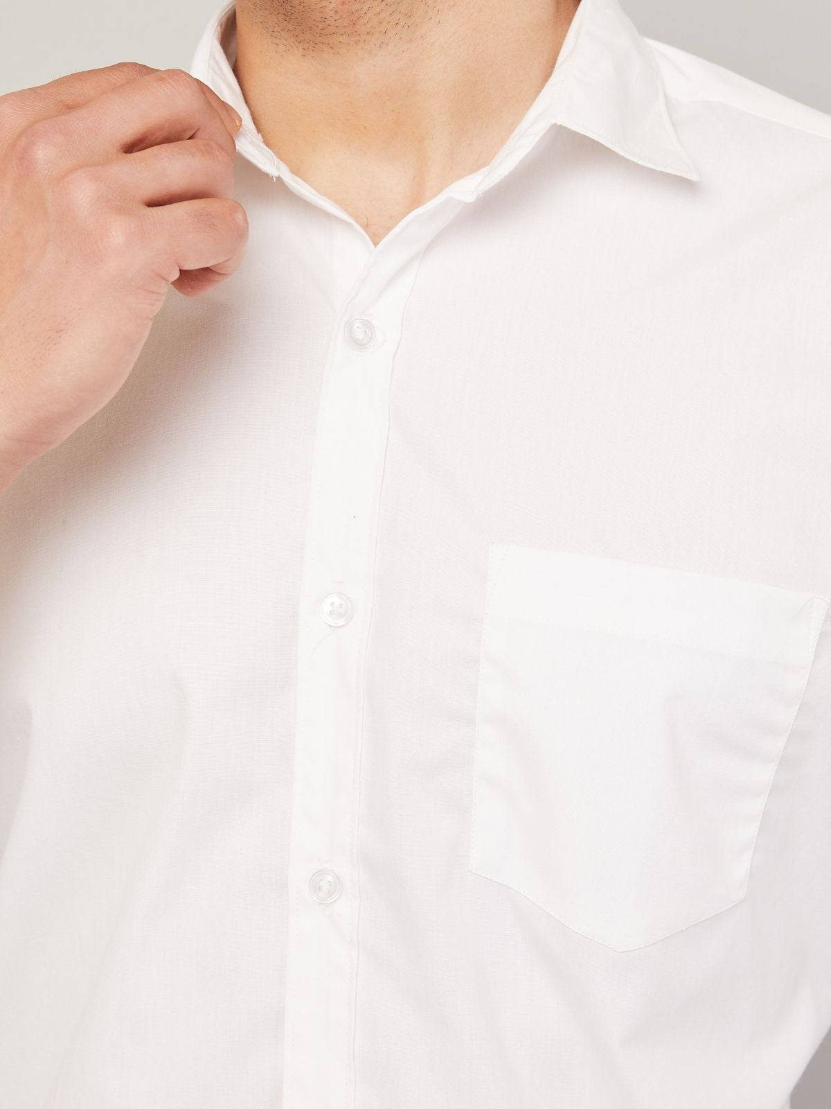 Louis Monarch Men Regular Fit Solid Spread  Collar Casual White Color Shirt