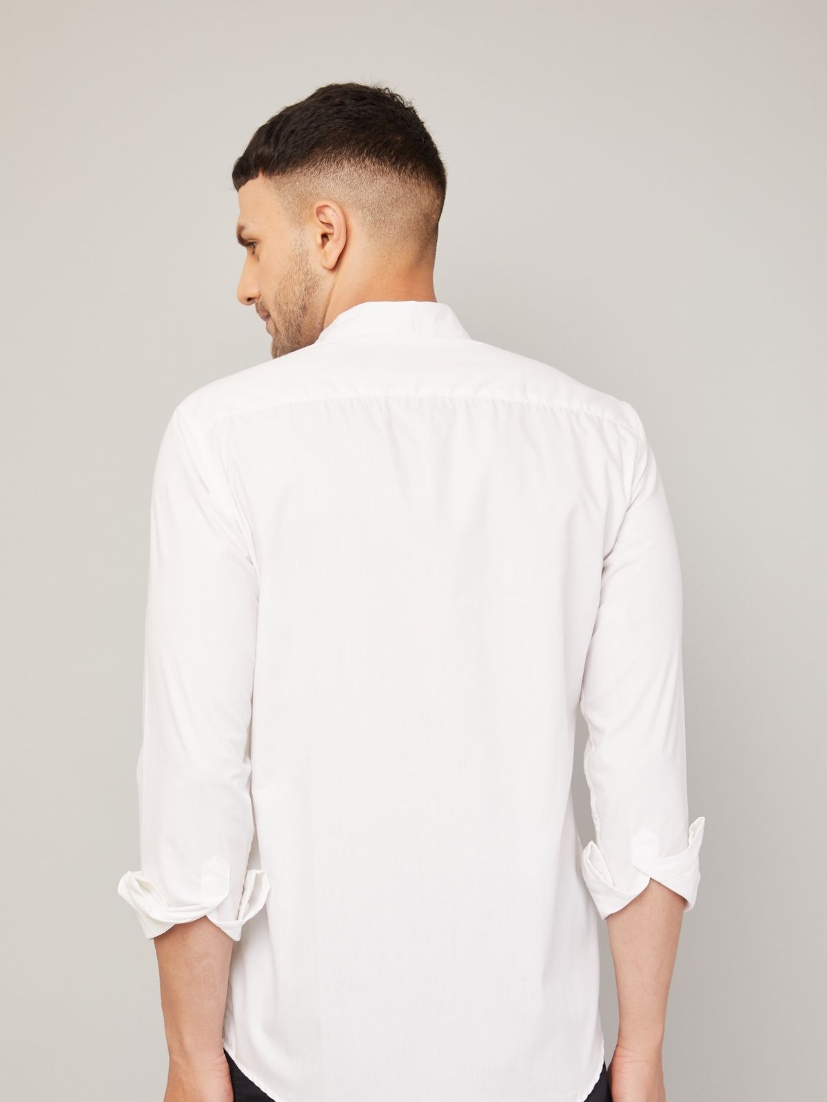 Louis Monarch Men Regular Fit Solid Spread  Collar Casual White Color Shirt