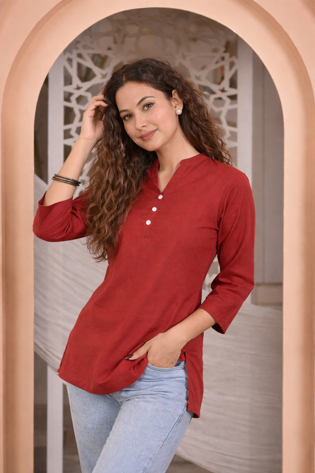 Nama’s Women Solid Black Straight Kurti Top