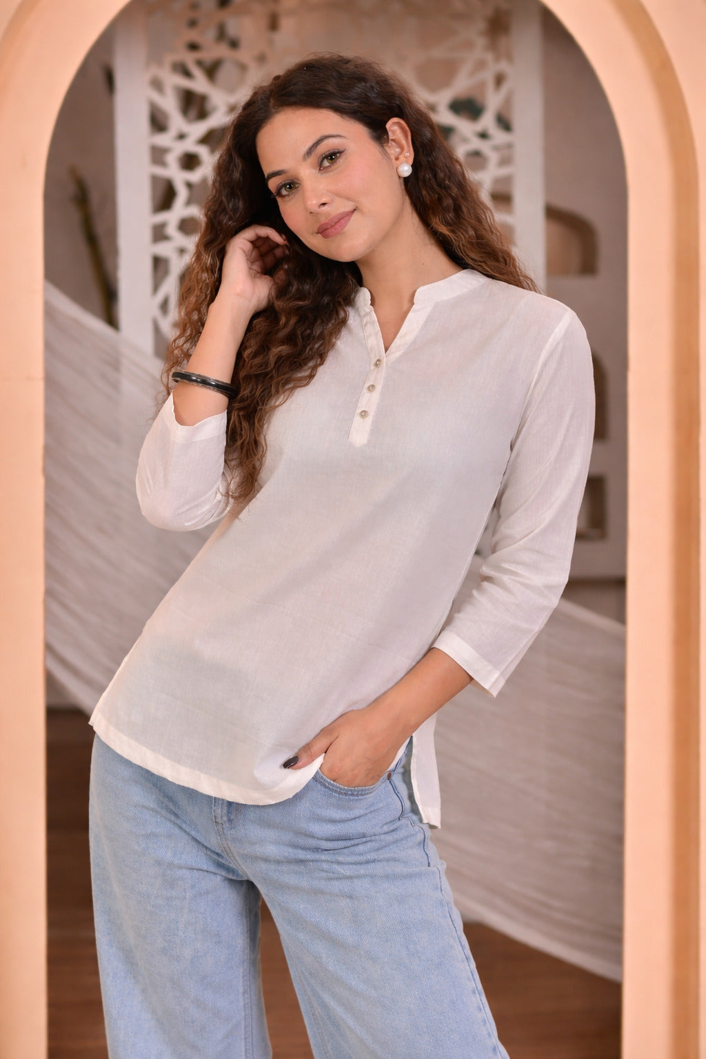 Nama’s Women Solid Black Straight Kurti Top
