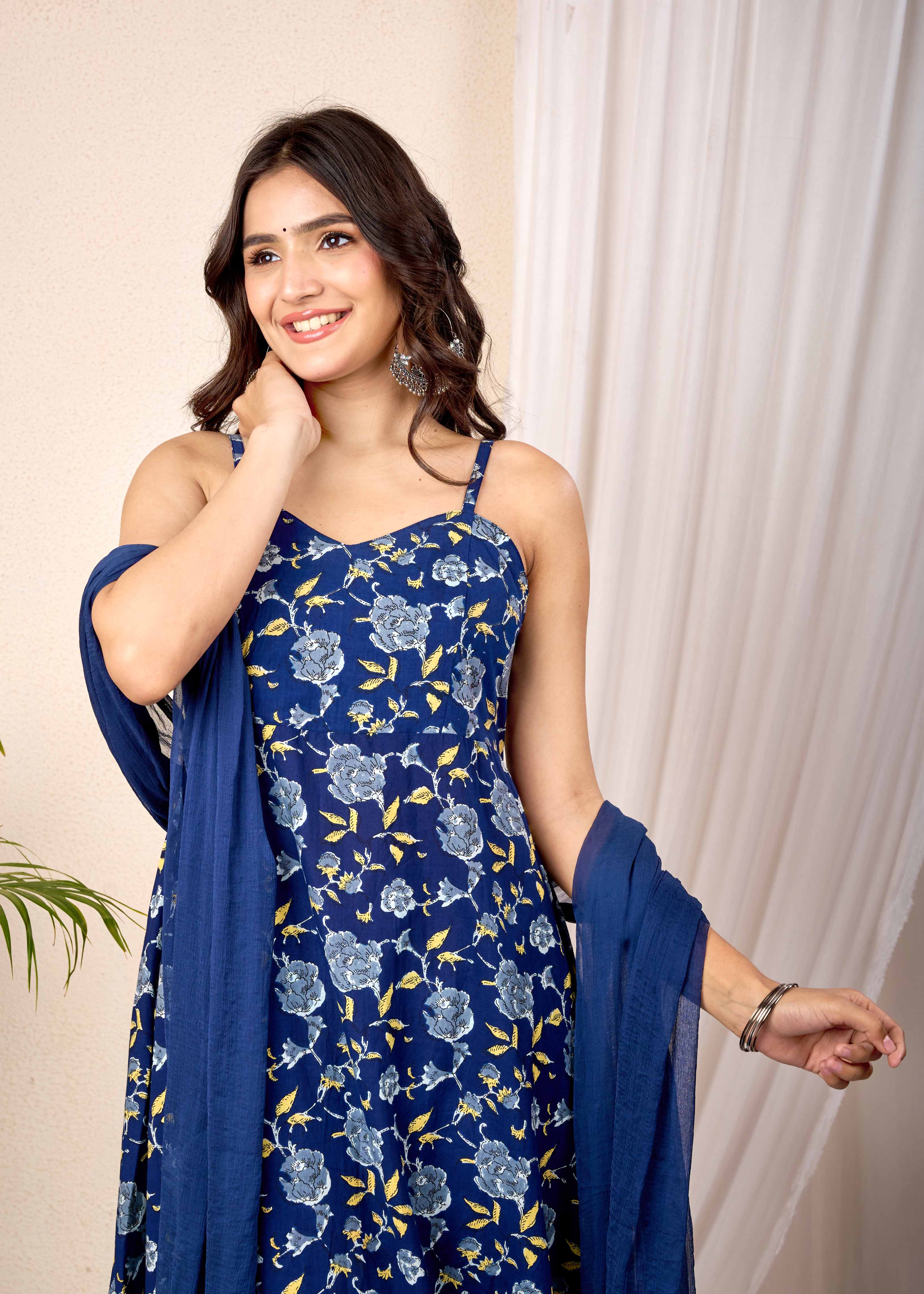 BLUE ORCHID HAND CRAFTED FLORAL COTTON  SUIT SET