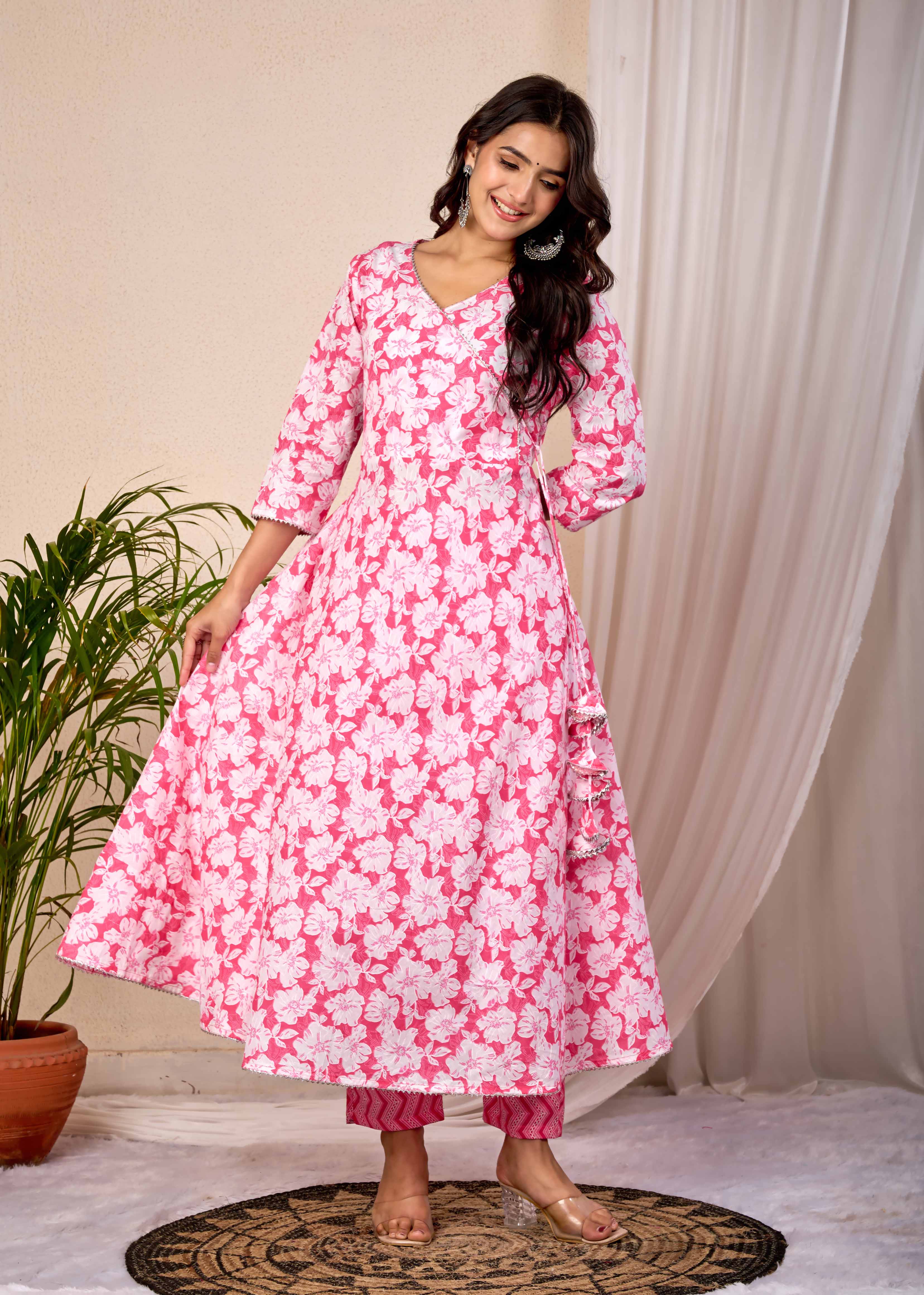 SWEET ROSE HAND CRAFTED FLORAL COTTON SUIT SET