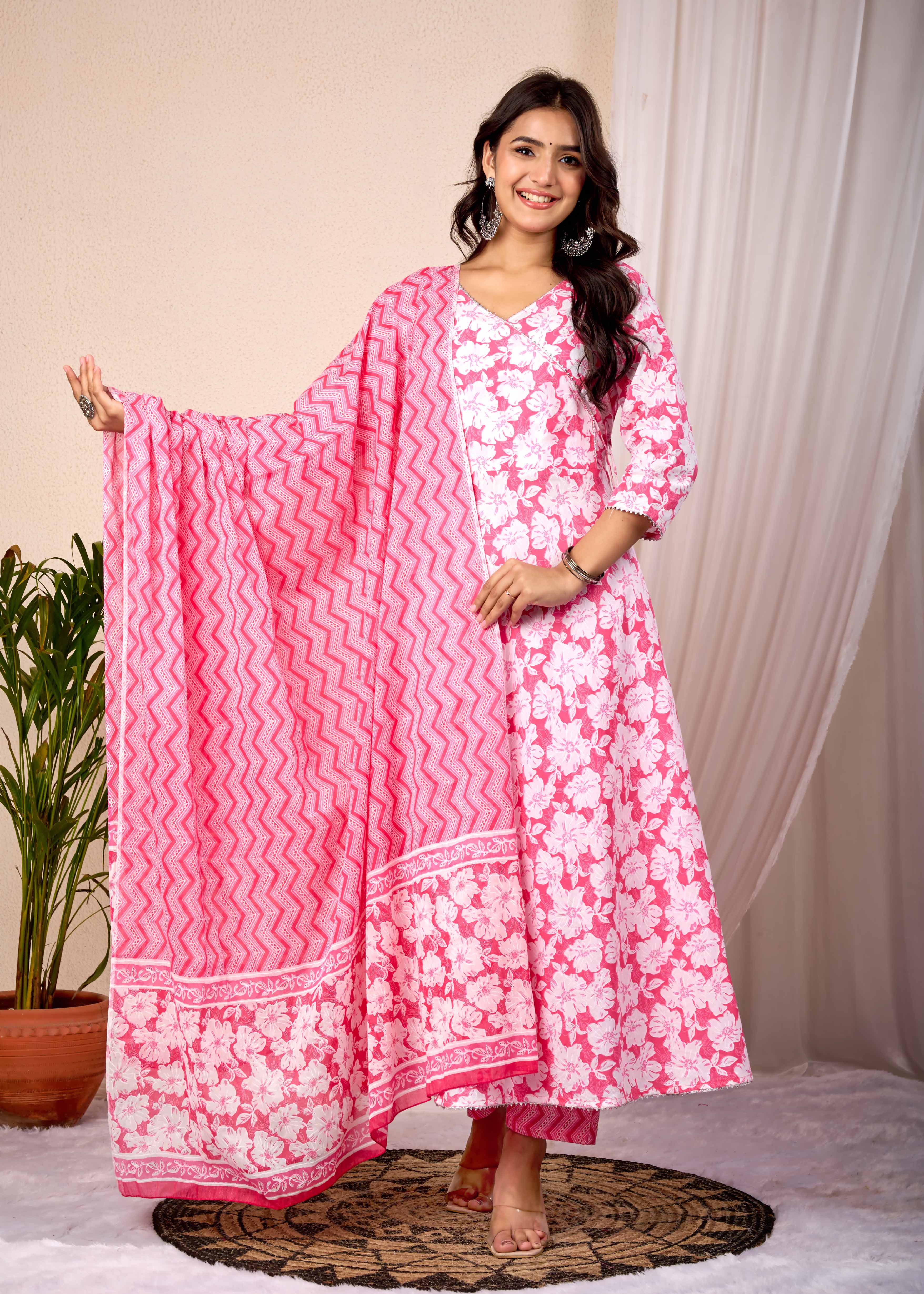 SWEET ROSE HAND CRAFTED FLORAL COTTON SUIT SET