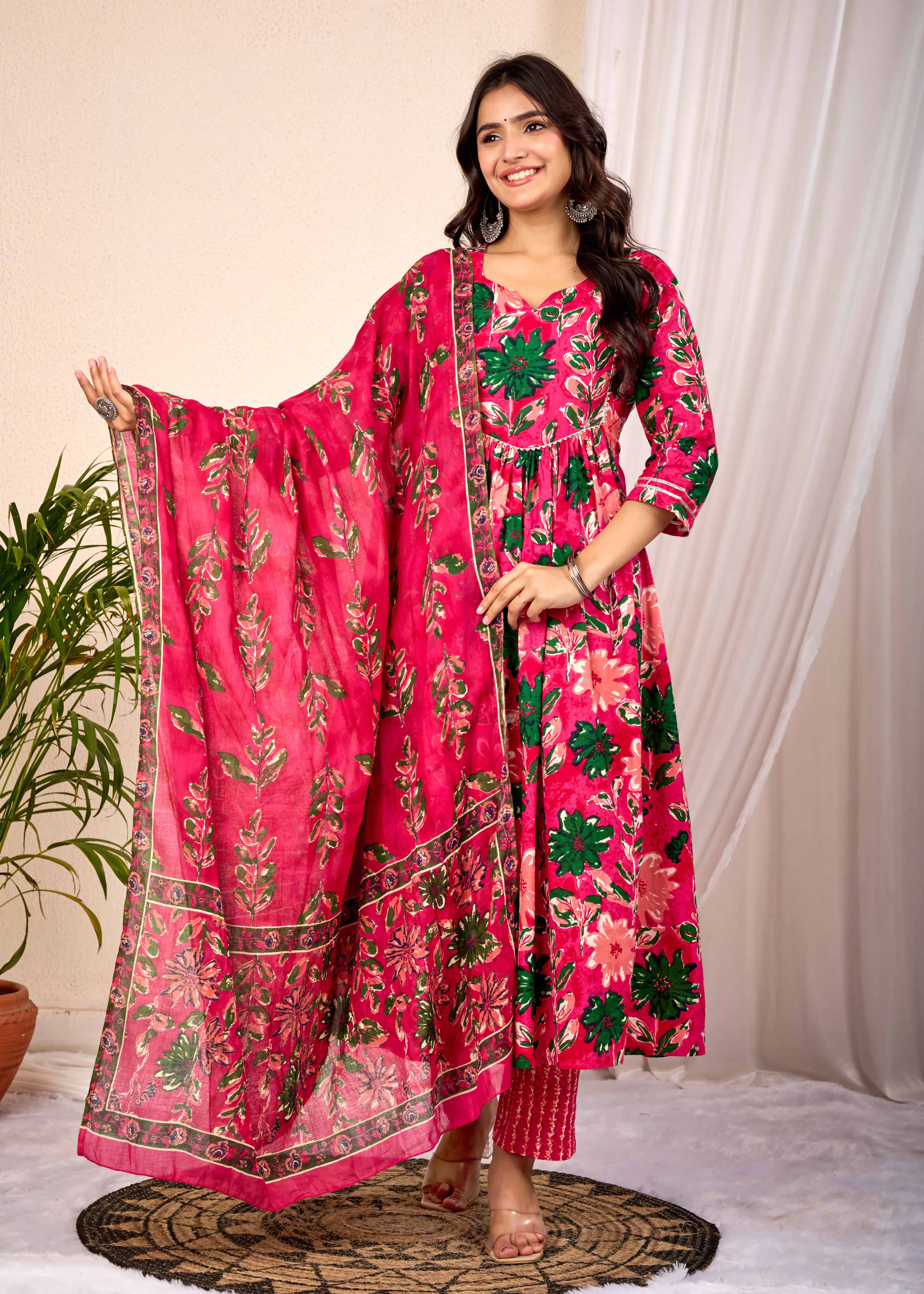 SEHER RANI HAND CRAFTED COTTON SUIT SET