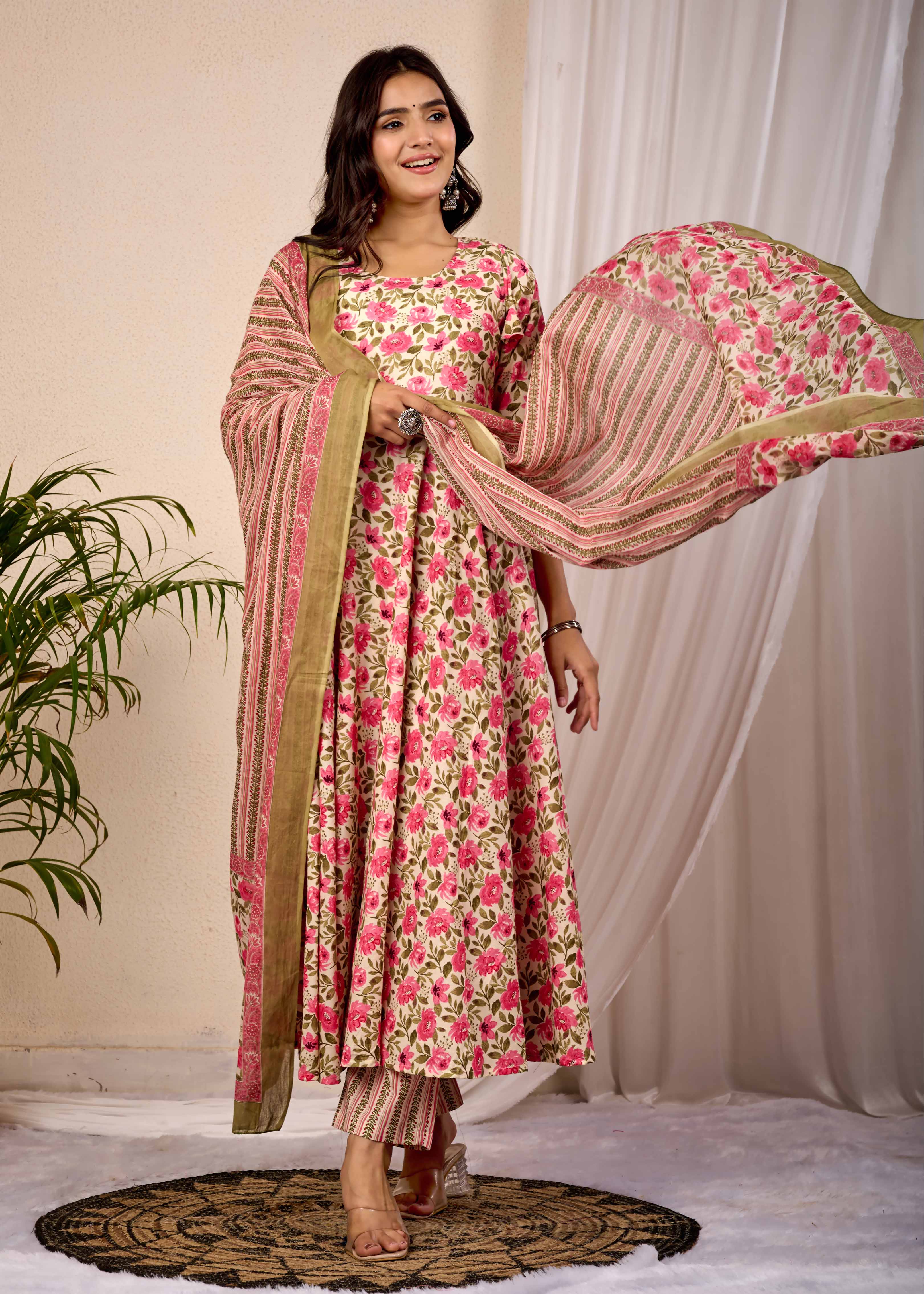 PEACHY PEACH HAND CRAFTED COTTON SUIT SET