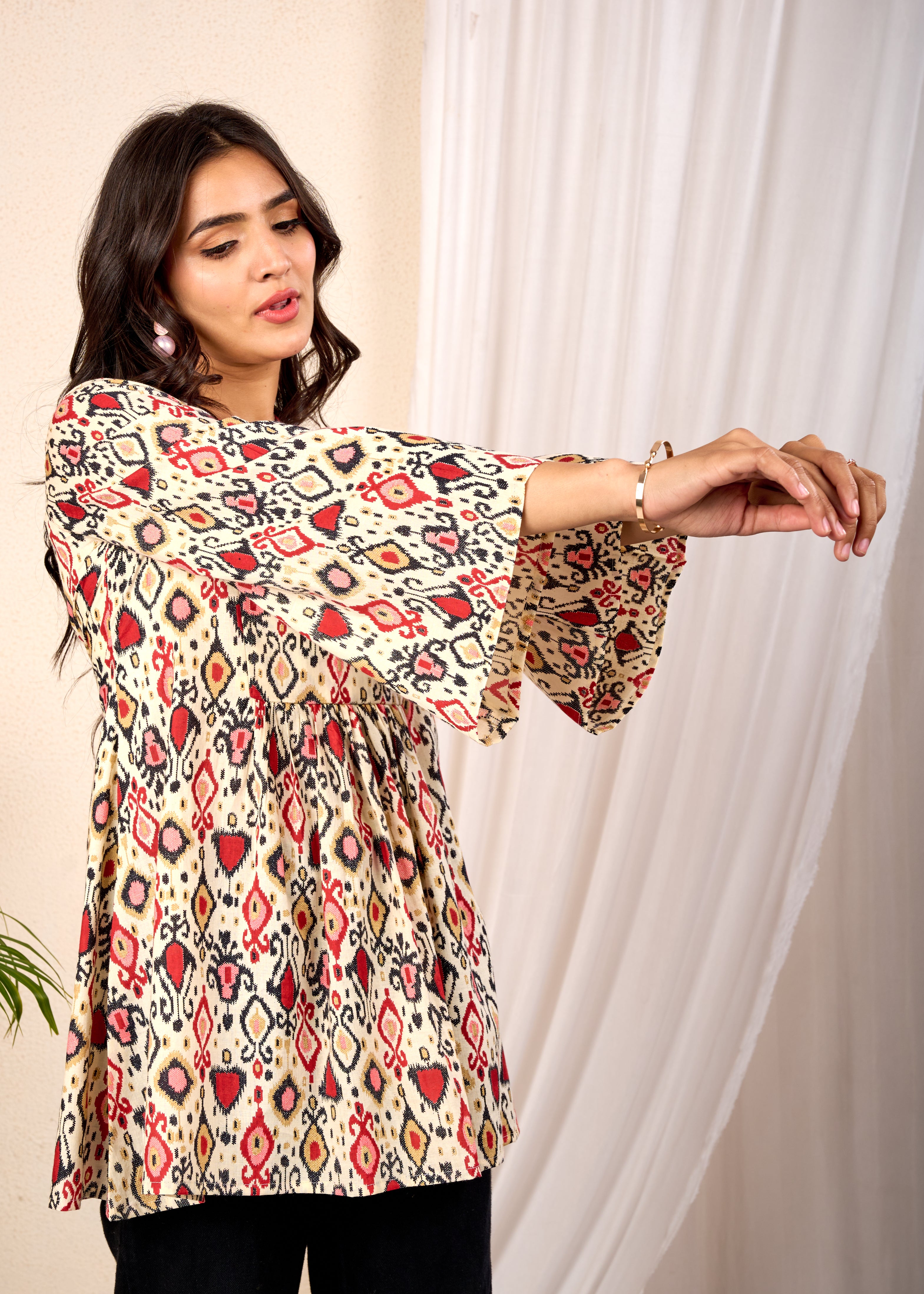 RIVAAYAT OFF WHITE HAND CRAFTED COTTON SHORT KURTI