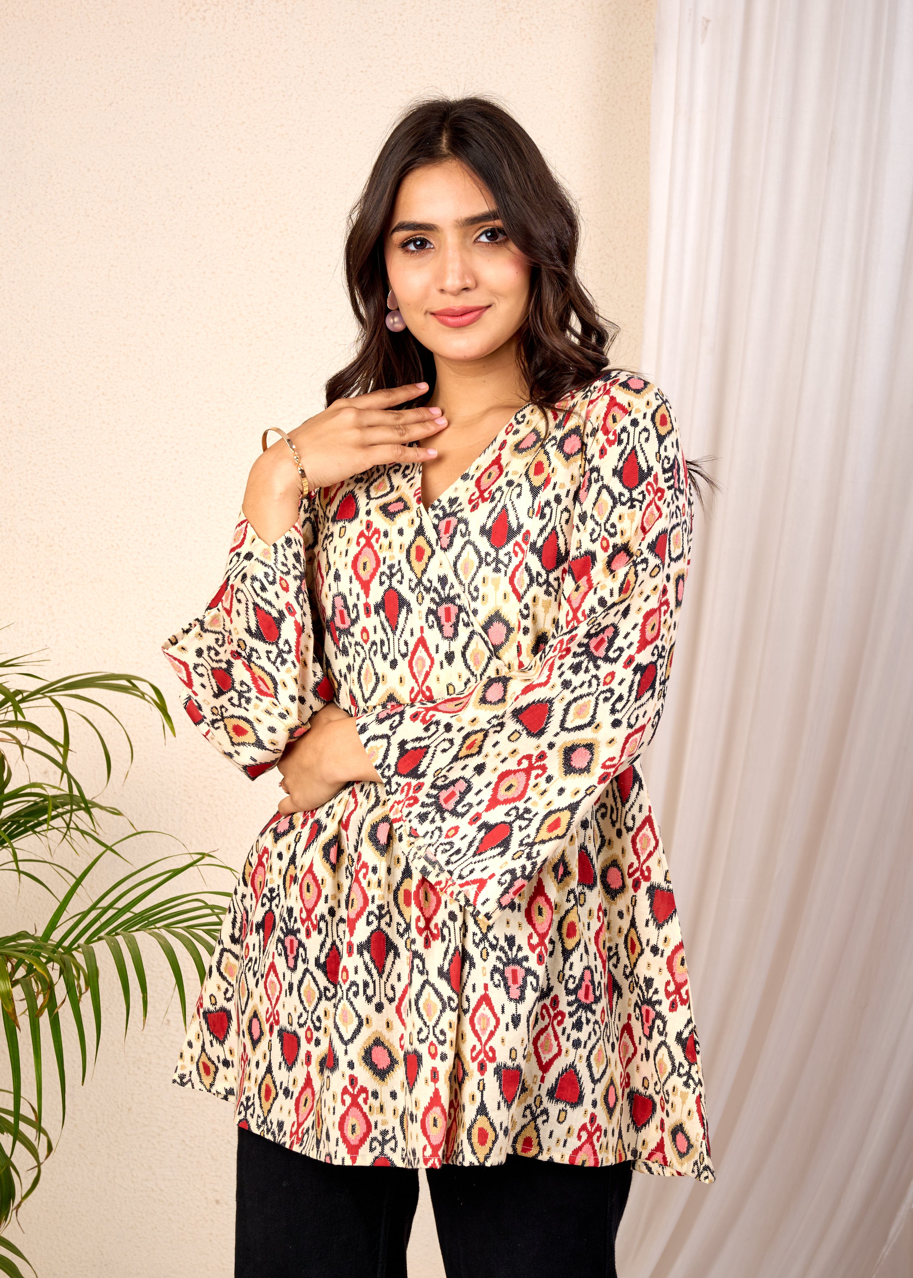 RIVAAYAT OFF WHITE HAND CRAFTED COTTON SHORT KURTI