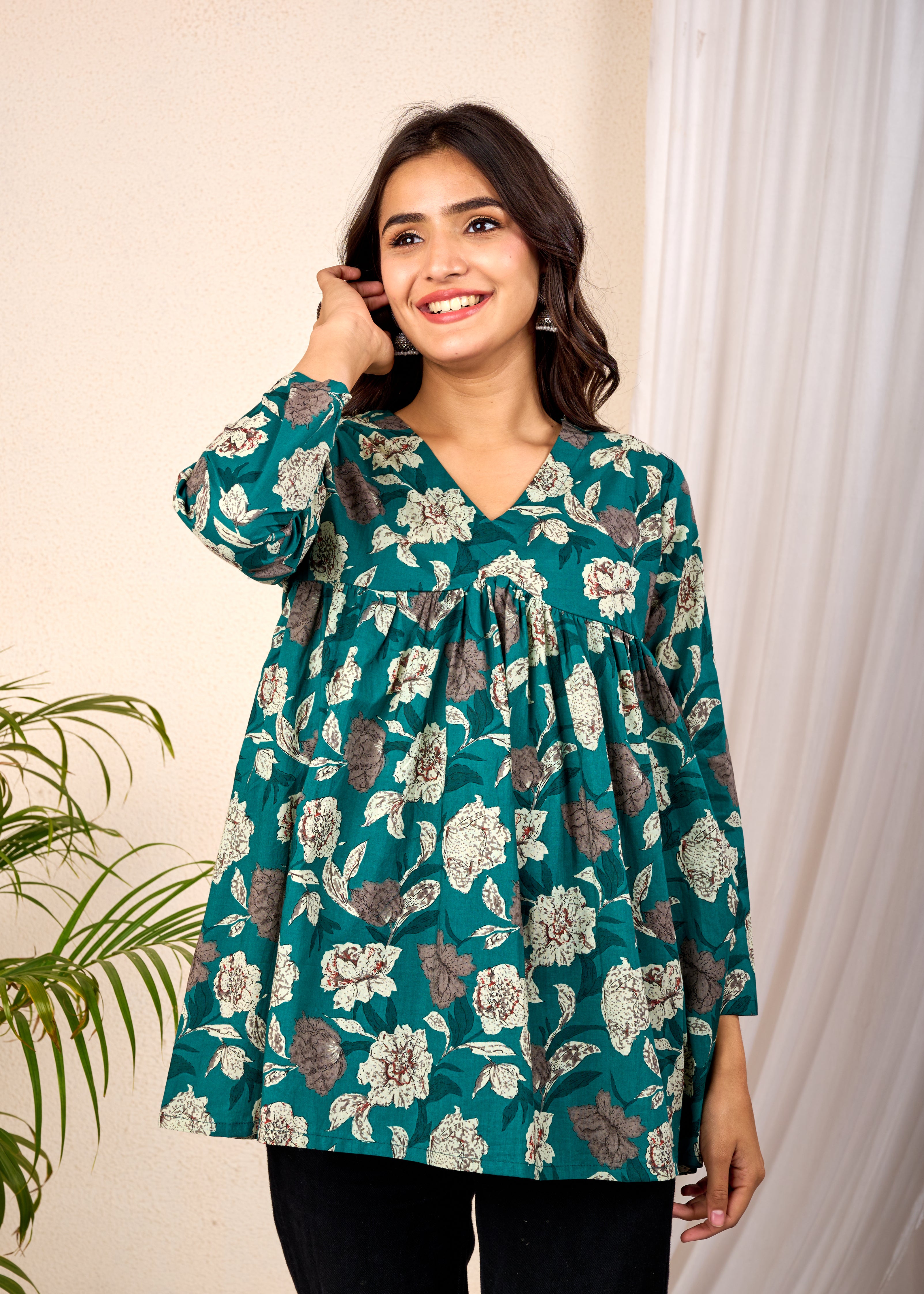 RASIKA GREEN HAND CRAFTED FLORAL PEPLUM TOP