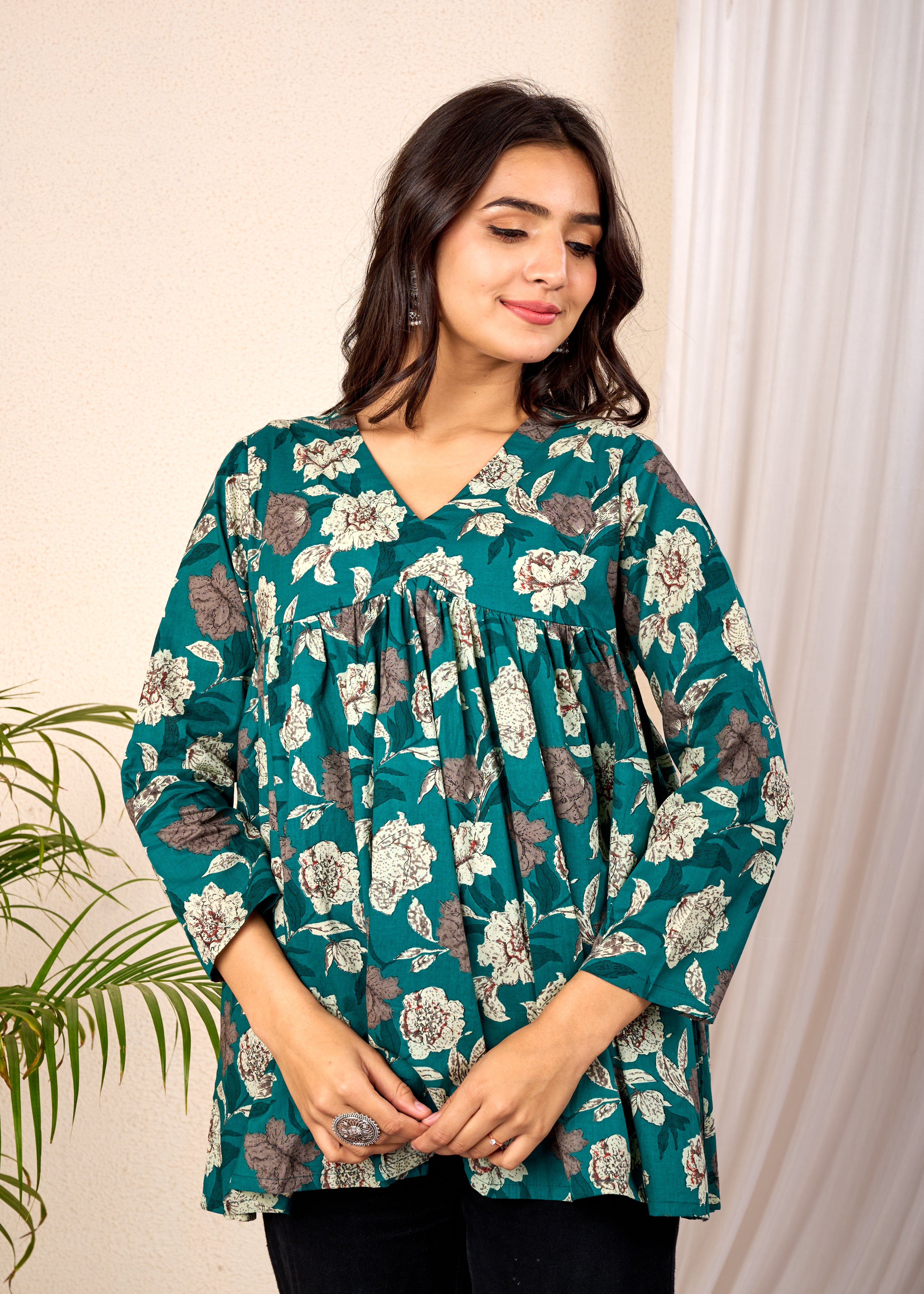 RASIKA GREEN HAND CRAFTED FLORAL PEPLUM TOP