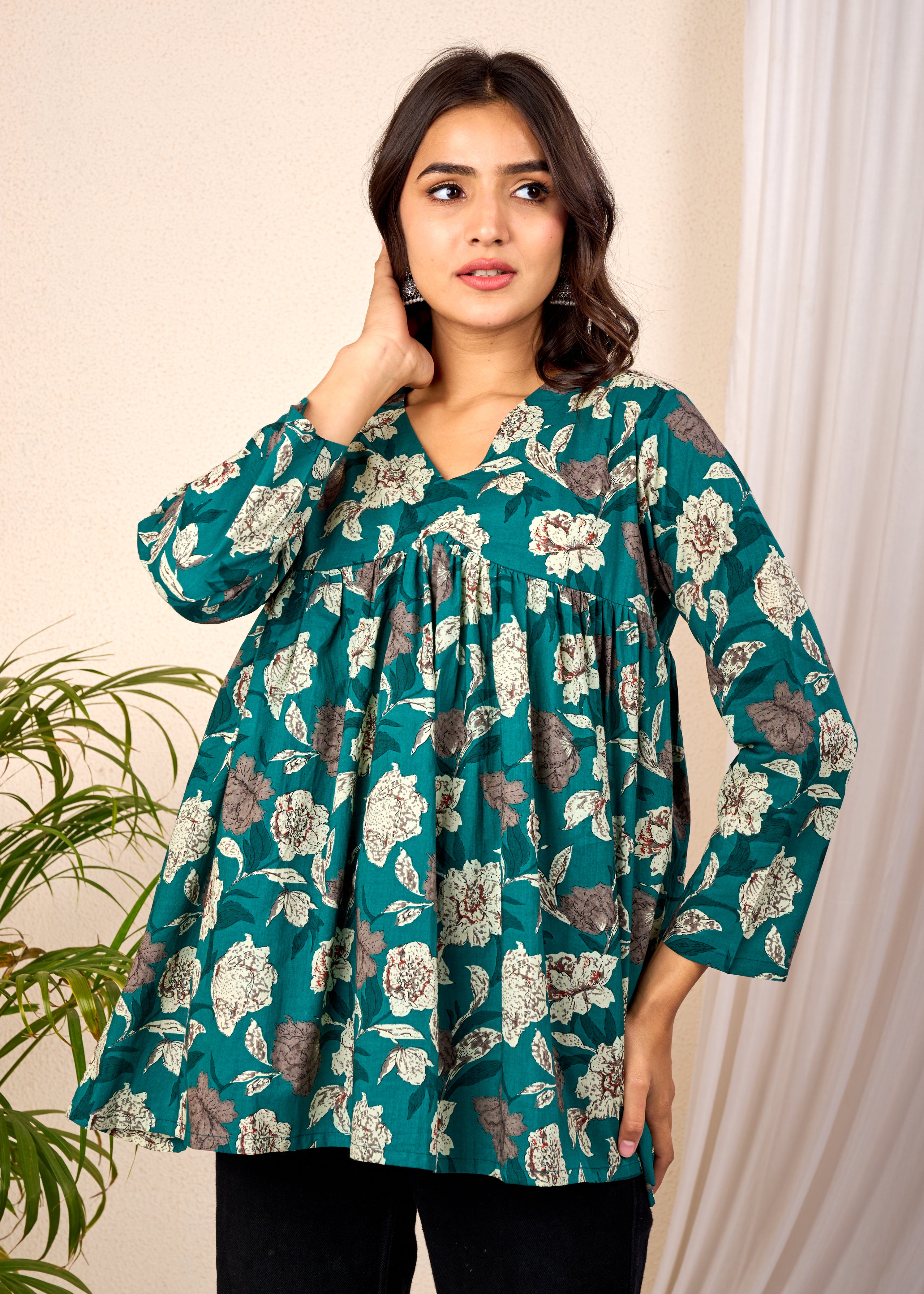 RASIKA GREEN HAND CRAFTED FLORAL PEPLUM TOP