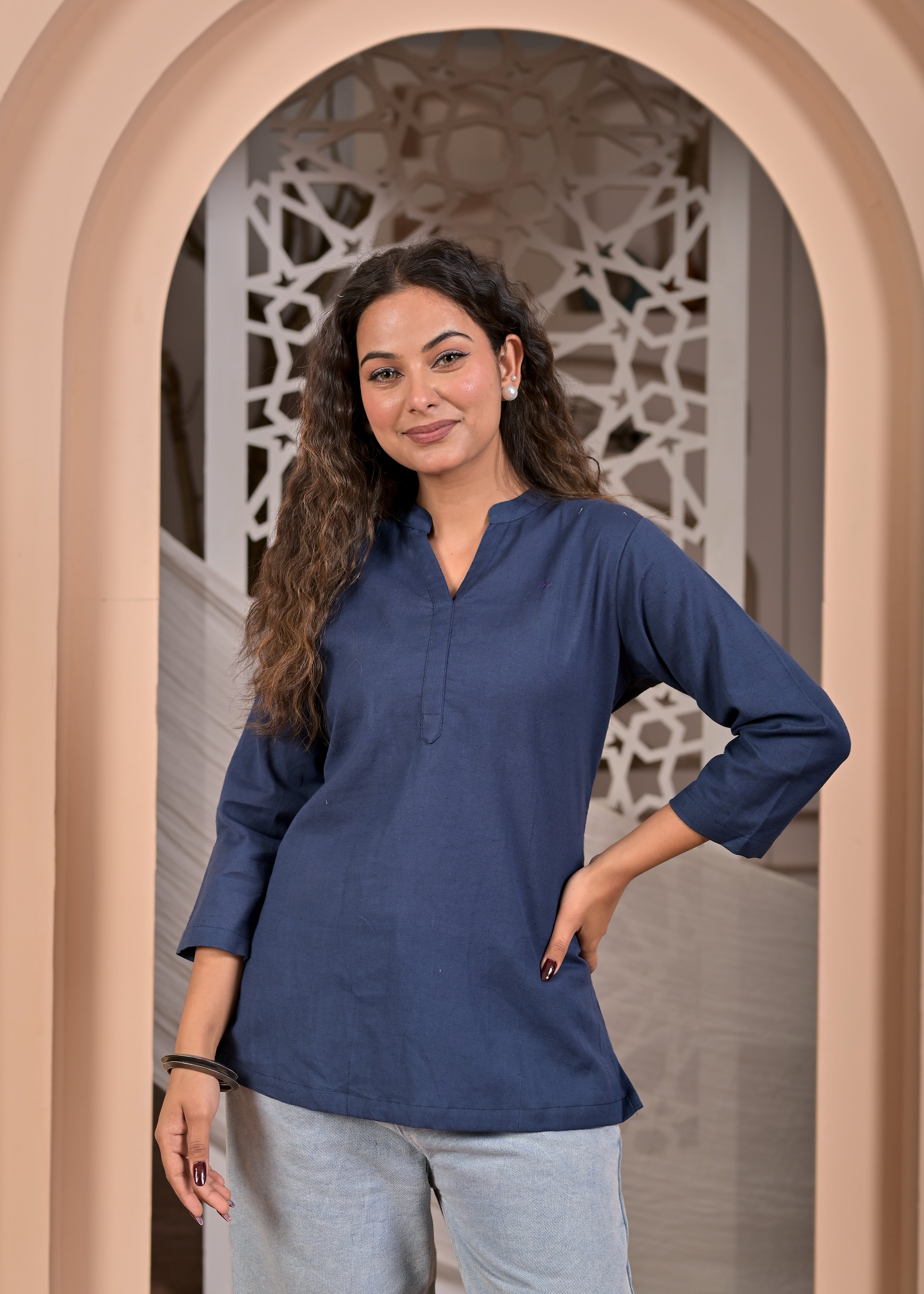 Nama’s Women Solid Black Straight Kurti Top