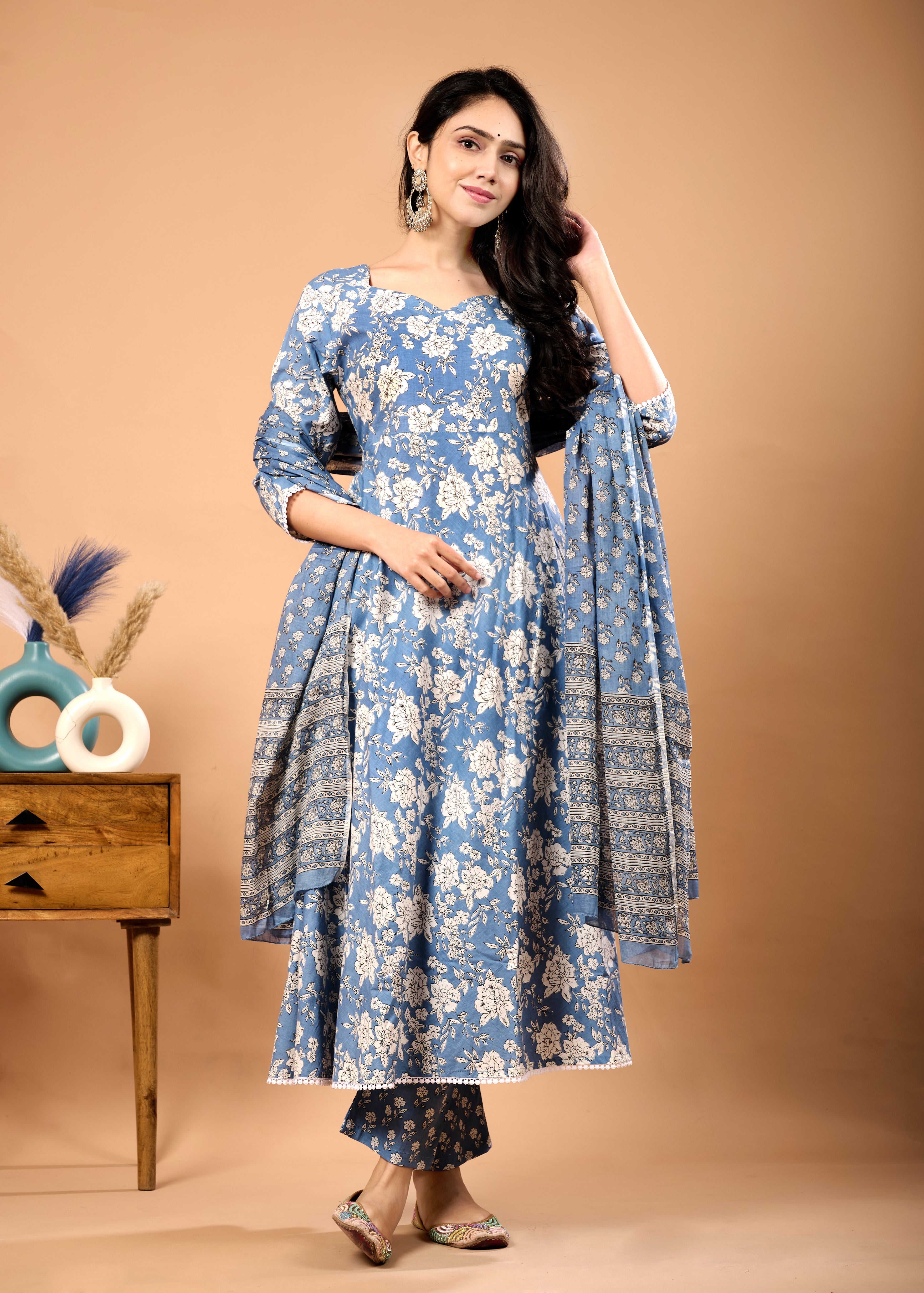 EILISH BLUE HAND CRAFTED COTTON SUIT SET