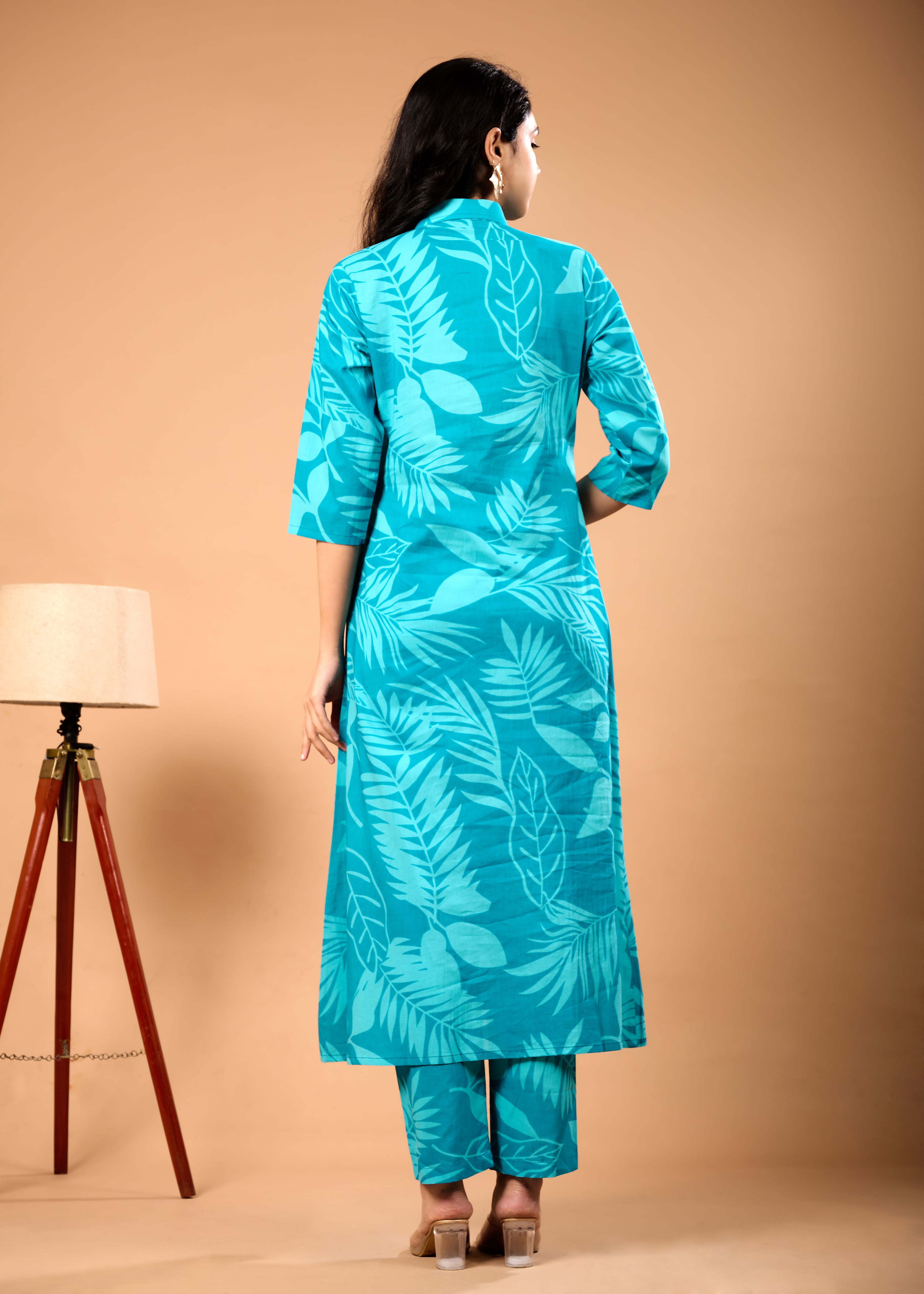 ARISHA GREEN HAND CRAFTED COTTON KURTA PANT