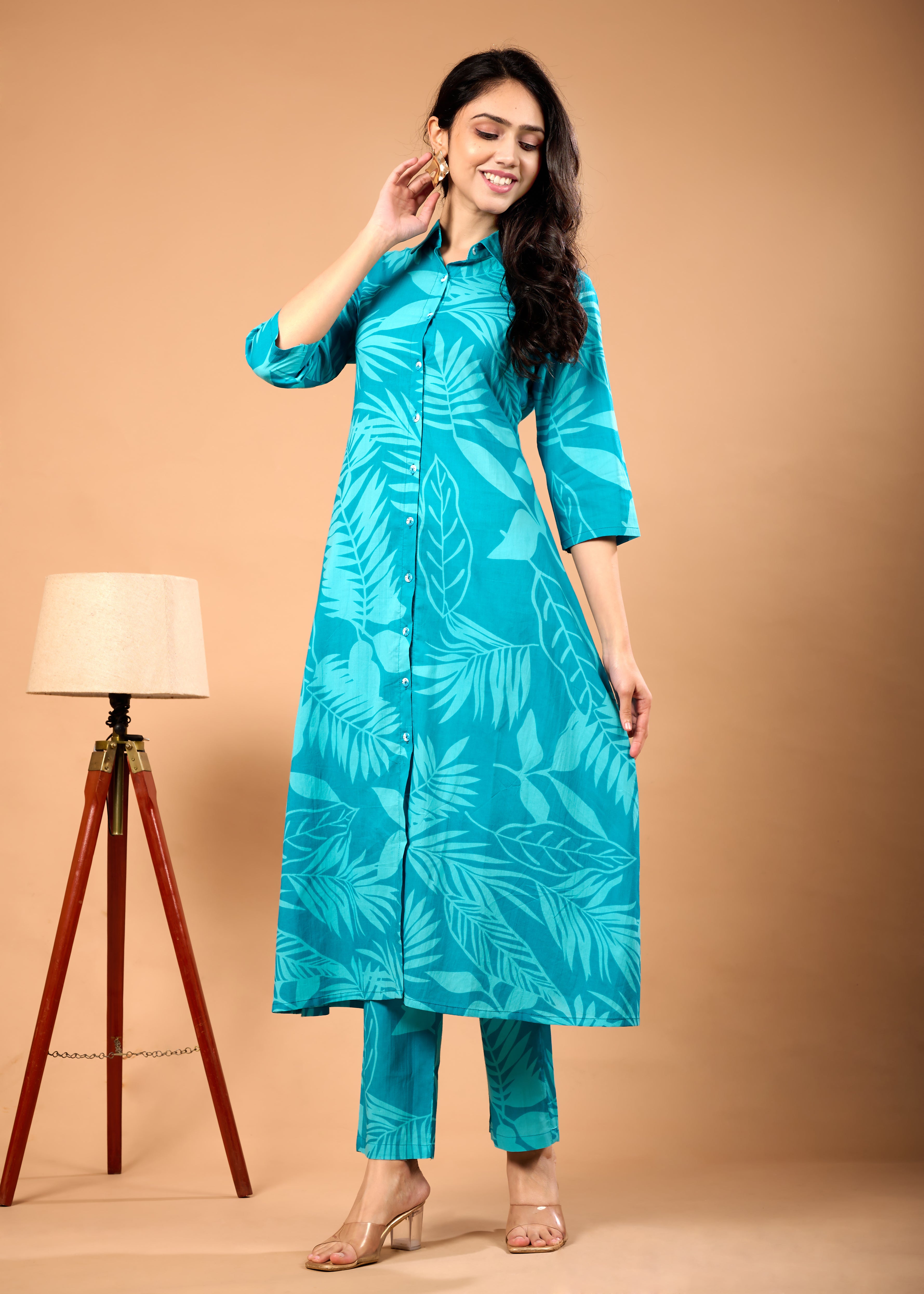 ARISHA GREEN HAND CRAFTED COTTON KURTA PANT