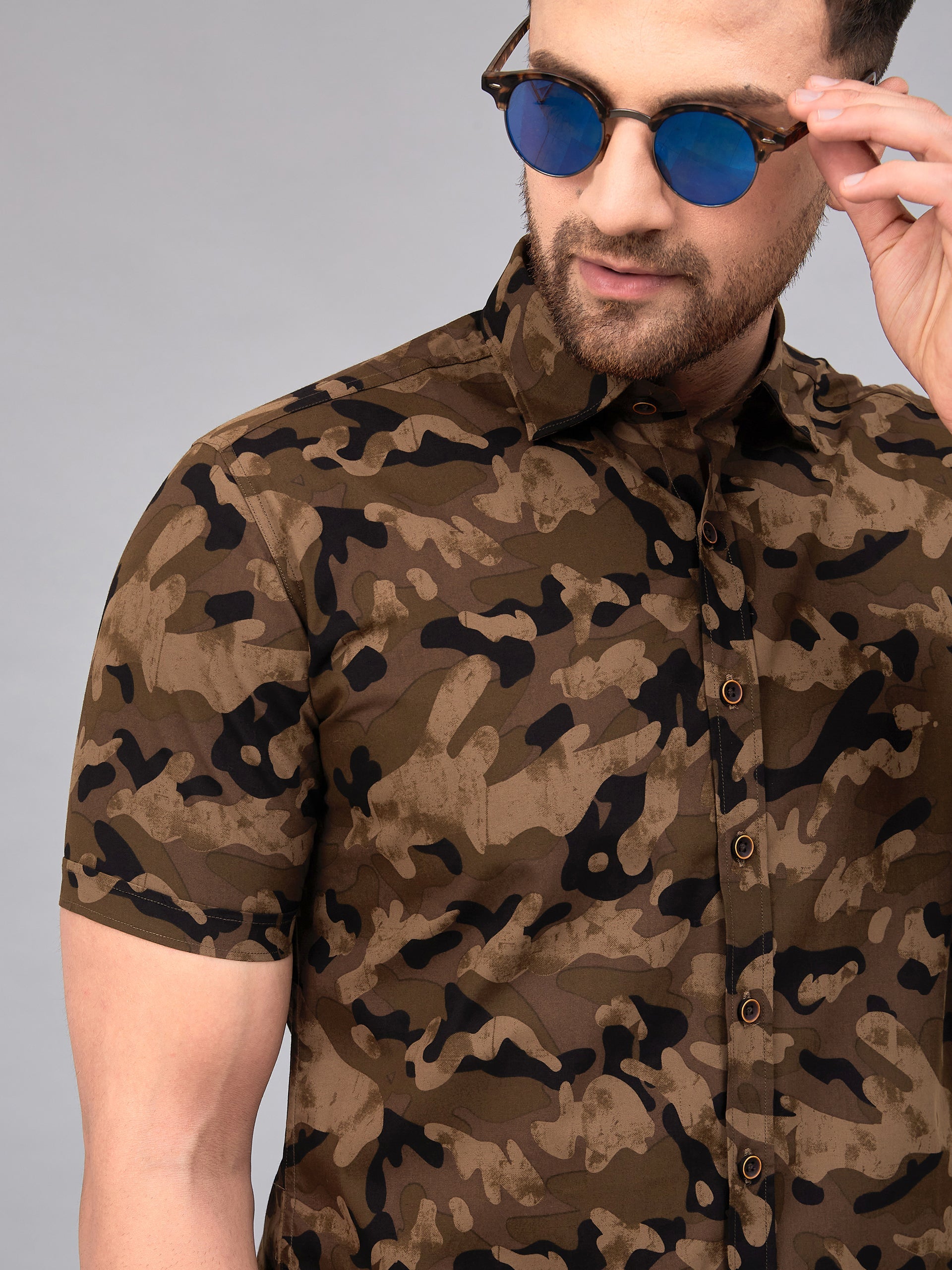 Louis Monarch's Men Regular Fit Brown Printed Spread Collar Casual Half Shirt