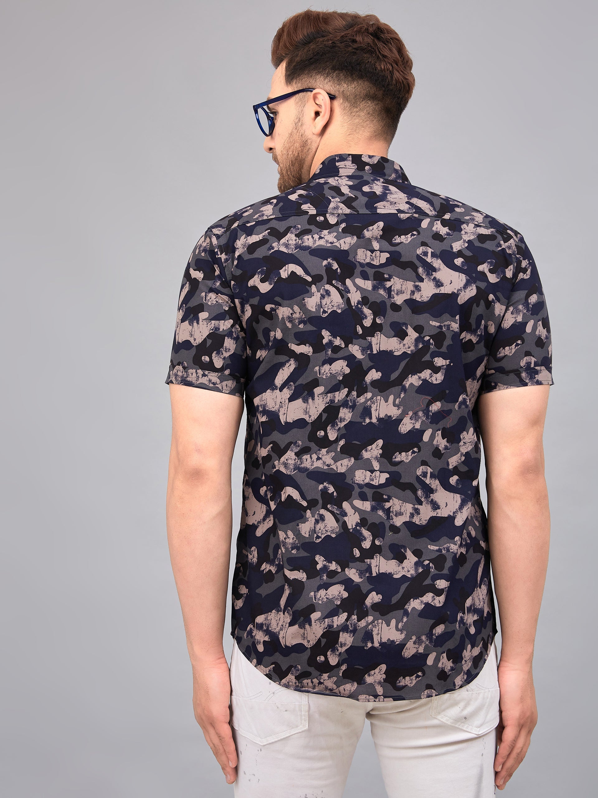 Louis Monarch's Men Regular Fit Grey Printed Spread Collar Casual Half Shirt